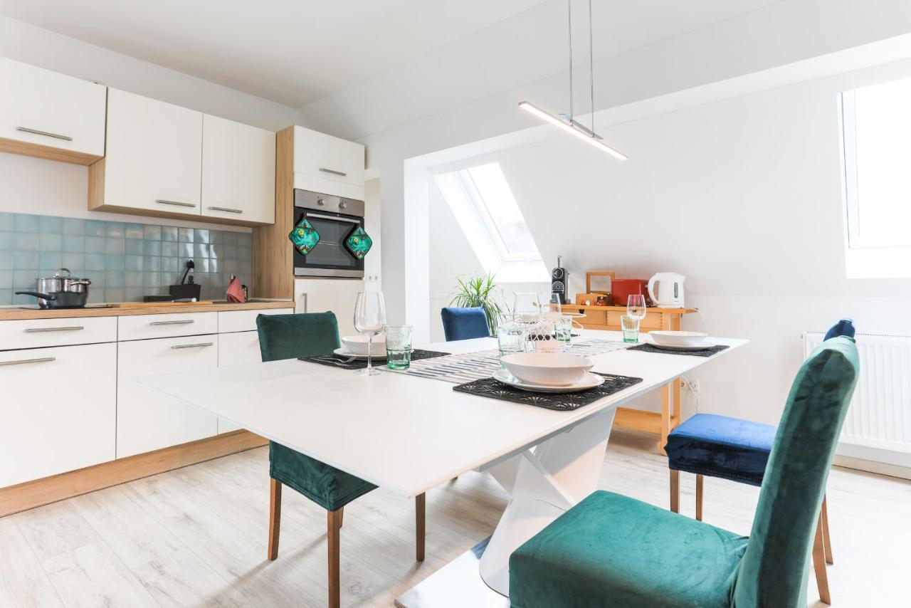 Arbio I Cozy Apartments Augsburg-Lechhausen Exteriör bild